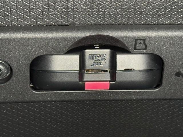 タント カスタムＲＳスタイルセレクション　両自動ドア　サイドエアバック　クルコン　バックモニター　ドラレコ付き　地デジ　スマートキー　ＬＥＤヘッドライト　ＤＶＤ　エネチャージ　ＥＴＣ付　盗難防止システム　ナビＴＶ　ＡＡＣ　ＥＳＣ　パワステ（12枚目）