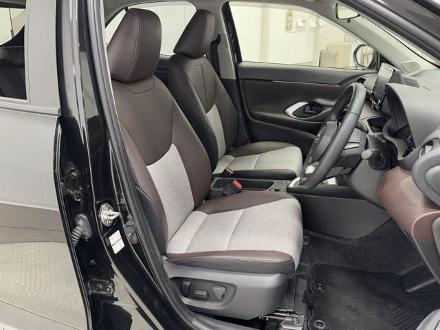 ヤリスクロス Ｚ　衝突被害軽減ブレーキ　パワーバックドア　Ｂｌｕｅｔｏｏｔｈオーディオ　ミュージックプレイヤー接続可　ＥＴＣ２．０　クリアランスソナー　メモリーナビ　バックモニター　スマートキ－　前後ドライブレコーダー（19枚目）