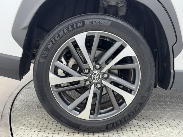 カローラクロス ハイブリッド　Ｚ　衝突被害軽減ブレーキ　４ＷＤ車　全周囲カメラ　ドライブレコーダー　アイドリングストップ　ＡＣ１００　ＥＴＣ車載器　ミュージックプレイヤー接続可　ブルートゥースオーディオ　スマートキー　盗難防止装置（23枚目）