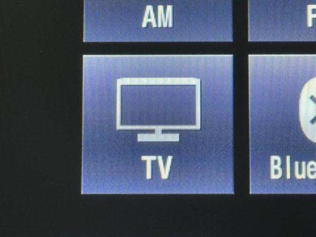 プリウス Ａプレミアム　ツーリングセレクション　衝突被害軽減ブレーキ　本革シート　車検整備付　ＥＴＣ２．０　ドライブレコーダー　シートヒータ　ミュージックプレイヤー接続可　ＤＶＤ　アクティブクルーズコントロール　レーンアシスト　ＬＥＤライト　ＡＢＳ（11枚目）