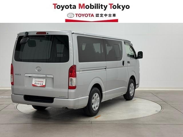 ハイエースバン ＤＸ　ＧＬパッケージ　衝突被害軽減ブレーキ　車検整備付　前後ドライブレコーダー　ＥＴＣ２．０　オートマチックハイビーム　オートエアコン　コーナーセンサー　ＡＵＸ入力　盗難防止装置　ＡＣ１００Ｖ　ナビＴＶ　バックモニター（5枚目）