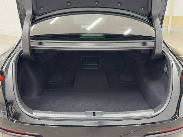 クラウンクロスオーバー Ｇアドバンスド・レザーパッケージ　衝突被害軽減ブレーキ　車検整備付　本革エアシート　全周囲カメラ　本革エアシート　４ＷＤ　ＥＴＣ２．０　Ｂｌｕｅｔｏｏｔｈ　ＡＣ１００　パワーバックドア　ドライブレコーダー　ＬＥＤヘッドライト　ＡＢＳ（19枚目）