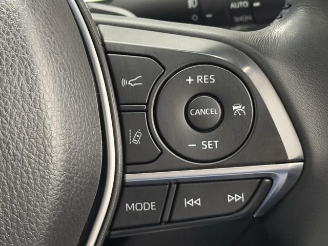 カムリ WSレザーパッケージ 衝突被害軽減ブレーキ 車検整備付 全周囲カメラ ETC2.0 本革シート 寒冷地仕様 4WD 前後ドライブレコーダー クリアランスソナー 100V電源 オートクルーズコントロール アイドリングストップ(13枚目)