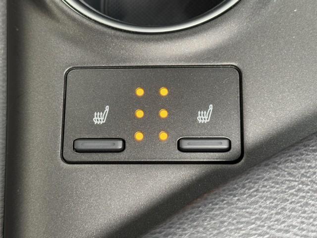 カムリ WSレザーパッケージ 衝突被害軽減ブレーキ 車検整備付 全周囲カメラ ETC2.0 本革シート 寒冷地仕様 4WD 前後ドライブレコーダー クリアランスソナー 100V電源 オートクルーズコントロール アイドリングストップ(18枚目)