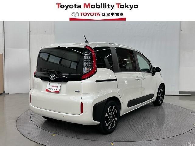 シエンタ ハイブリッドＺ　ＴＳＳ　エアバック　アルミ　キーレスエントリー　ナビＴＶ　イモビライザー　整備記録簿　バックモニター　ＬＥＤヘッドライト　ＥＴＣ車載器　横滑り防止　スマートキー　オートエアコン　サイドエアバッグ（5枚目）