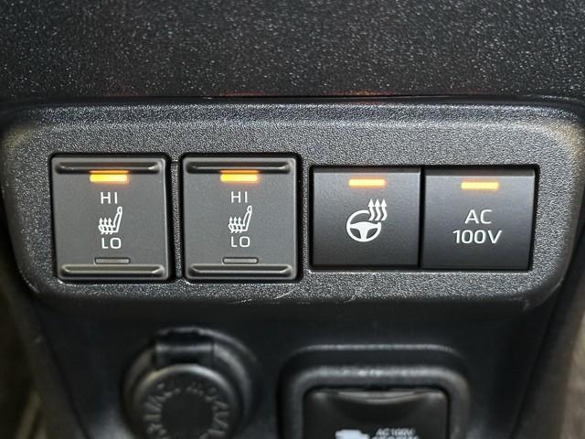 シエンタ ハイブリッドＺ　ＴＳＳ　エアバック　アルミ　キーレスエントリー　ナビＴＶ　イモビライザー　整備記録簿　バックモニター　ＬＥＤヘッドライト　ＥＴＣ車載器　横滑り防止　スマートキー　オートエアコン　サイドエアバッグ（19枚目）