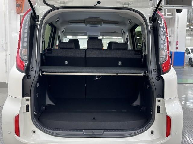 シエンタ ハイブリッドＺ　ＴＳＳ　エアバック　アルミ　キーレスエントリー　ナビＴＶ　イモビライザー　整備記録簿　バックモニター　ＬＥＤヘッドライト　ＥＴＣ車載器　横滑り防止　スマートキー　オートエアコン　サイドエアバッグ（22枚目）