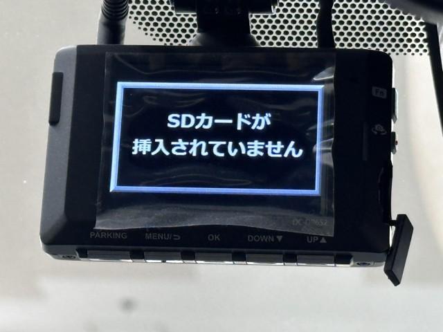 ヴォクシー ＺＳ　煌ＩＩＩ　プリクラッシュ　スマートキ　アイスト　ＤＶＤ再生機能　記録簿付き　横滑り防止装置　ナビＴＶ　アルミ　三列シート　ＷＡＣ　盗難防止　オートエアコン　キーレス　ＥＴＣ装備　パワステ　メモリナビ　クルコン（15枚目）