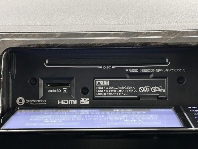 ハイエースバン スーパーGL ダークプライムII AC 助手席エアバック 地デジ 盗難防止システム ドライブレコーダ 4WD車 ETC付き DVD LEDヘッドランプ エアB ナビ&TV ミュージックプレイヤー接続可 メモリーナビ 横滑り防止 記録簿(12枚目)