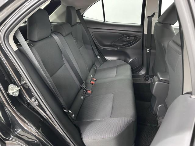 ヤリスクロス Ｇ　ＥＴＣ装備　リヤカメラ　点検記録簿　スマートエントリー　イモビライザー　オートエアコン　アルミホイール　キーレス　パワーウィンドウ　クルコン　ＡＢＳ　ドライブレコーダー　エアバッグ　パワーステアリング（16枚目）