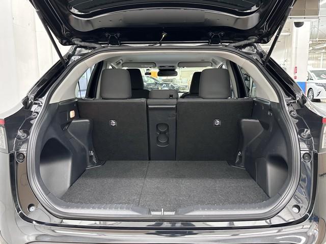 ヤリスクロス Ｇ　ＥＴＣ装備　リヤカメラ　点検記録簿　スマートエントリー　イモビライザー　オートエアコン　アルミホイール　キーレス　パワーウィンドウ　クルコン　ＡＢＳ　ドライブレコーダー　エアバッグ　パワーステアリング（17枚目）