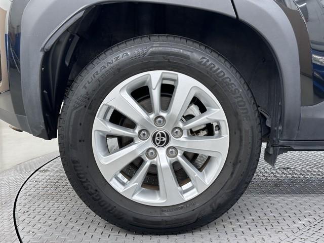 ヤリスクロス Ｇ　ＥＴＣ装備　リヤカメラ　点検記録簿　スマートエントリー　イモビライザー　オートエアコン　アルミホイール　キーレス　パワーウィンドウ　クルコン　ＡＢＳ　ドライブレコーダー　エアバッグ　パワーステアリング（19枚目）