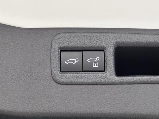 ハリアー Ｇ　衝突回避ブレーキ　ＡＵＸ接続　１００Ｖ　セキュリティーアラーム　ＡＡＣ　バックモニタ－　記録簿有　１オーナ　横滑防止装置　ＬＥＤランプ　スマキー　キーフリー　ＡＷ　ＥＴＣ車載器　ＰＳ　パワーウインドウ（18枚目）