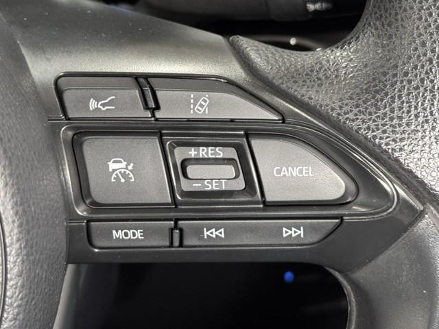 アクア X 踏み間違い防止 100V イモビ ナビ&TV ドライブレコーダー フルセグ 点検記録簿 LEDヘッドライト スマートキー 横滑り防止機能 キーレスエントリー アルミホイール オートクルーズ ETC(11枚目)