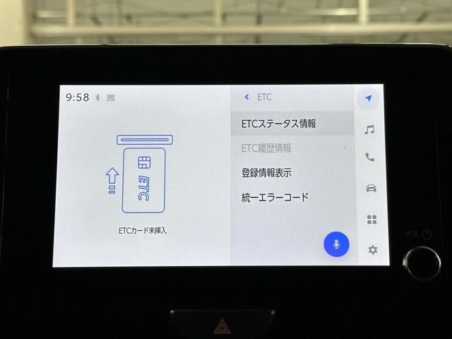 ヤリスクロス Ｇ　ＥＴＣ装備　リヤカメラ　点検記録簿　スマートエントリー　イモビライザー　オートエアコン　アルミホイール　キーレス　パワーウィンドウ　クルコン　ＡＢＳ　ドライブレコーダー　エアバッグ　パワーステアリング（6枚目）