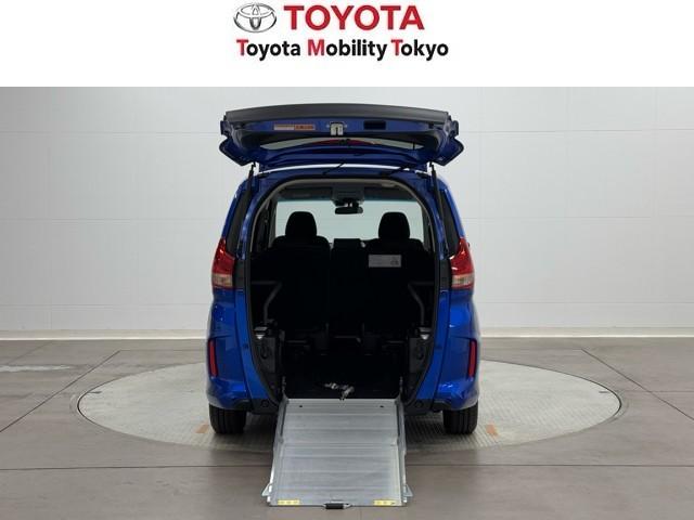 フリード+ クルマイスシヨウ(2枚目)