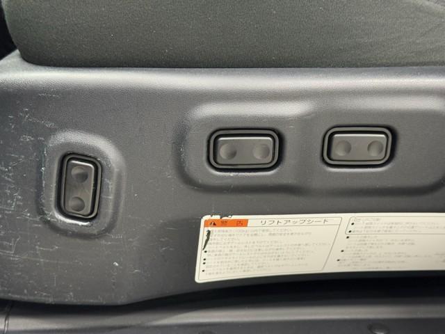 ノア WE Xジョシュセキリフトアップ(5枚目)