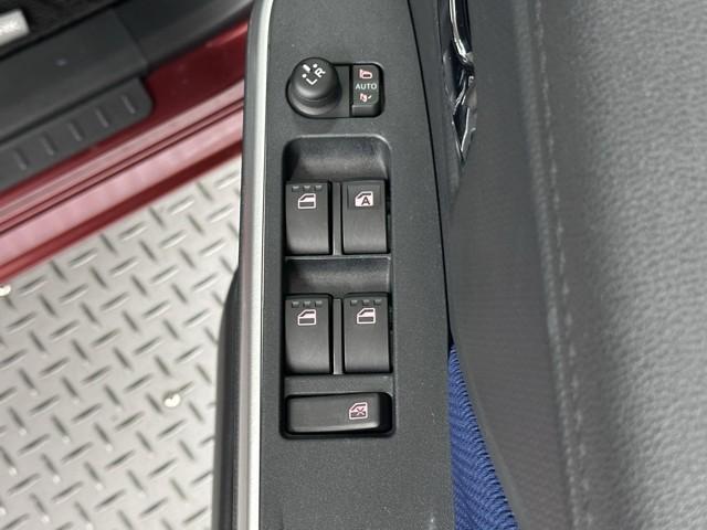 タンク カスタムＧ　プリクラッシュ　リアカメラ　両側自動ドア　クルコン　１オーナー　ＬＥＤ　横滑り防止　点検記録簿　ドライブレコーダー　ナビＴＶ　スマートキー　アルミ　キーフリーシステム　ＥＴＣ付き　ワンセグＴＶ　ＡＢＳ（15枚目）