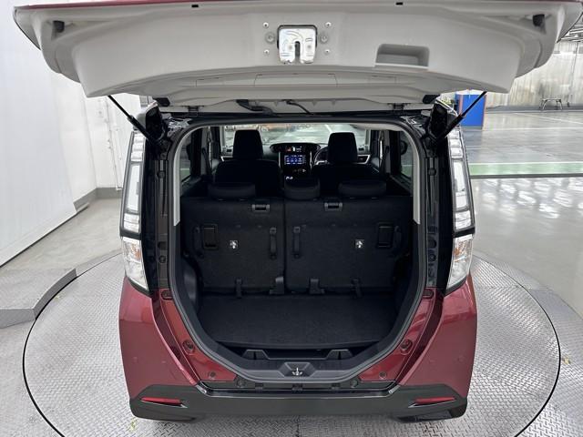 タンク カスタムＧ　プリクラッシュ　リアカメラ　両側自動ドア　クルコン　１オーナー　ＬＥＤ　横滑り防止　点検記録簿　ドライブレコーダー　ナビＴＶ　スマートキー　アルミ　キーフリーシステム　ＥＴＣ付き　ワンセグＴＶ　ＡＢＳ（18枚目）