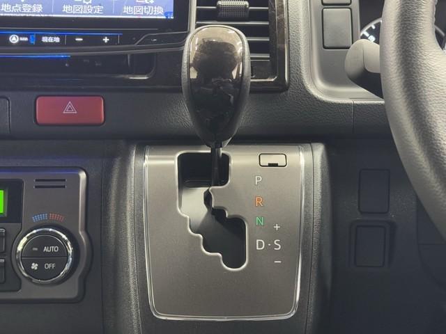 ハイエースバン ダークプライム２ＭＲＴ１（14枚目）