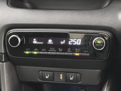 オートエアコン付きなので一度、気温を設定すれば自動的に過ごし易い温度に調整してくれますよ。　車内をいつでも快適空間にしてくれます。 7