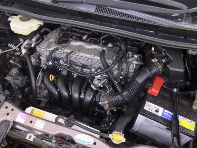 ノア X Vパッケージ オリジナルアウトドアカスタム 新品ホイール 新品タイヤ 新品TOYOTAエンブレム ブラックヘッドライト加工 電動スライドドア イクリプスナビ バックカメラ キーレスエントリー ETC(10枚目)