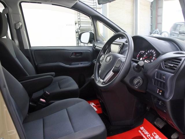 ノア X Vパッケージ オリジナルアウトドアカスタム 新品ホイール 新品タイヤ 新品TOYOTAエンブレム ブラックヘッドライト加工 電動スライドドア イクリプスナビ バックカメラ キーレスエントリー ETC(15枚目)