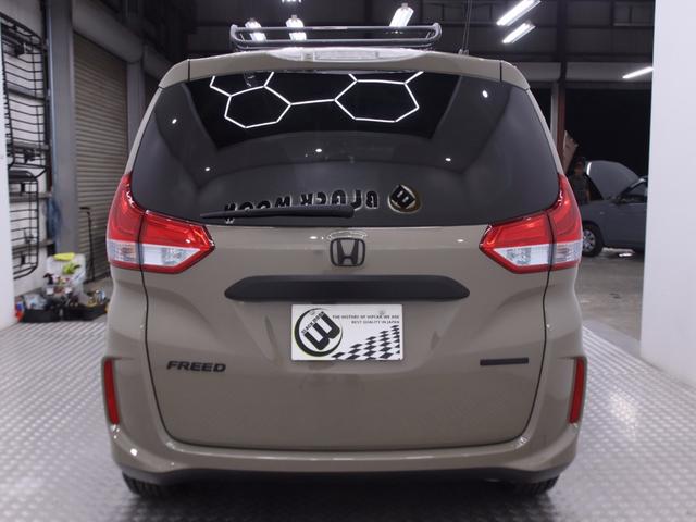 フリードハイブリッド ハイブリッド・EX オリジナルアウトドアカスタム ホンダセンシング ハーフレザー 新品ホイール/タイヤ/ルーフキャリア・ラック 両側電動スライドドア 純正メモリーナビ バックカメラ フリップダウンモニター シートヒーター(13枚目)