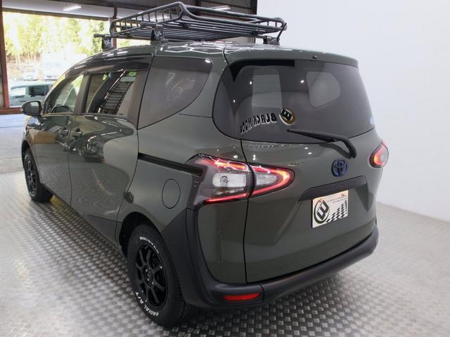 シエンタ ハイブリッドG 新品ホイール/新品タイヤ/新品リフトアップ/新品ルーフキャリア/TSS/両側電動スライドドア/SDナビ/バックカメラ/シートヒーター/ドライブレコーダー/プリクラッシュ/レーンキープ/オートハイビーム(6枚目)