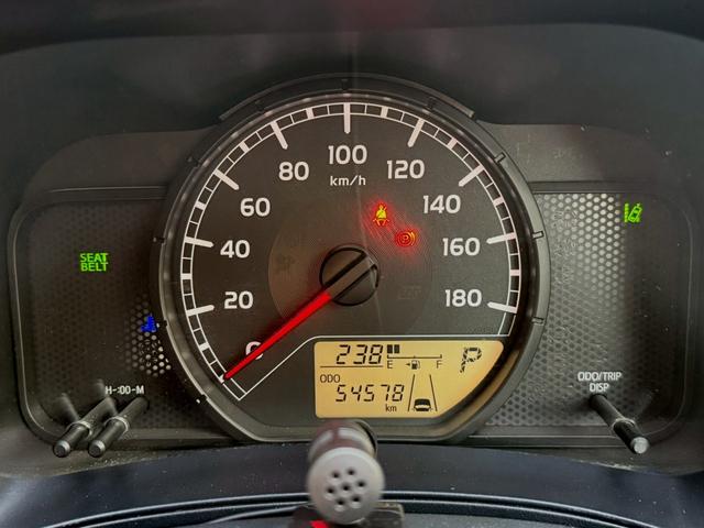 プロボックス GL (関東カスタムカー)4WD/セーフティセンス/新品丸目換装バンパー/リフトアップ/新品ホイール/新品タイヤ/新品IPFヘッドライト/新品ヴィンテージシートカバー/ドライブレコーダー(7枚目)