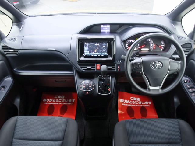 ヴォクシー Ｘ　（神奈川カスタムカー）新品ホイール・ＡＴタイヤ／保証付／記録簿／ナビ／後席モニター／Ｂカメラ／ＥＴＣ／ライトインナー加工／Ｂｌｕｅｔｏｏｔｈ／電動スライド／ＬＥＤヘッドライト／ＥＴＣ／ＴＶ／ＤＶＤ再生（9枚目）