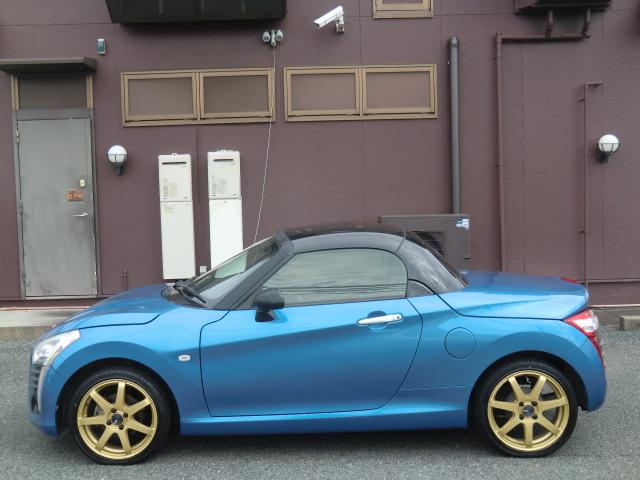 コペン ローブ 5速MT/ターボ/電動オープン/ENKEI製16インチAW/ナビTV/BT/DVD再生/スマートキー/プッシュスタート/LEDヘッドライト/シートヒーター/トラクションコントロール/禁煙車/修復歴無し(7枚目)