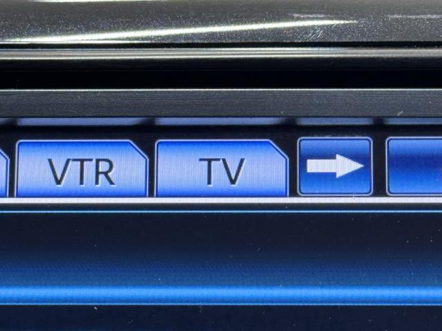 エスティマ アエラス　フルセグテレビ　デュアルエアバック　ナビＴＶ　ＤＶＤ再生　スマートキー　フルフラット　ＥＴＣ車載器　ＡＷ　オートクルーズ　ワンオーナー　リアオートエアコン　キーレス　ドラレコ　ＨＤＤナビ　３列シート（7枚目）