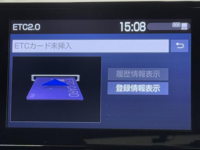 カローラスポーツ ハイブリッドＧ　衝突軽減　ナビ　バックモニター　オートエアコン　ＥＴＣ車載器　踏み間違い防止　アルミ　クルーズコントロール　ＬＥＤヘッドライト　ドライブレコーダー　イモビライザー　横滑り防止機能　スマ－トキ－（7枚目）