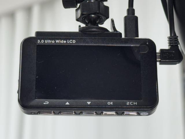 カローラスポーツ ハイブリッドＧ　衝突軽減　ナビ　バックモニター　オートエアコン　ＥＴＣ車載器　踏み間違い防止　アルミ　クルーズコントロール　ＬＥＤヘッドライト　ドライブレコーダー　イモビライザー　横滑り防止機能　スマ－トキ－（10枚目）