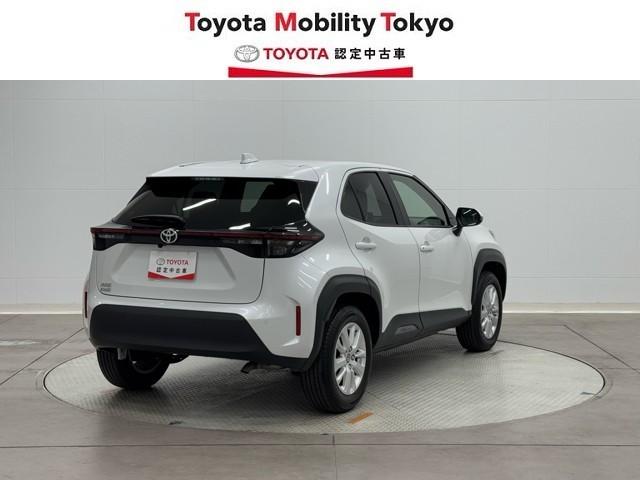 ヤリスクロス Ｇ　ＥＴＣ装備　リヤカメラ　点検記録簿　スマートエントリー　イモビライザー　オートエアコン　アルミホイール　キーレス　パワーウィンドウ　クルコン　ＡＢＳ　ドライブレコーダー　エアバッグ　パワーステアリング（2枚目）