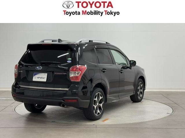 フォレスター Ｓ－リミテッド　アクセスキー　キーレス　クルーズコントロール　ＴＶナビ　寒冷地仕様　ドライブレコーダー　ＤＶＤ再生　横滑り防止機能　Ｐシート　４ＷＤ　地デジ　ＥＴＣ　アルミ　パワーステアリング　ＡＵＸ　Ａストップ（2枚目）