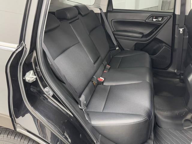 フォレスター Ｓ－リミテッド　アクセスキー　キーレス　クルーズコントロール　ＴＶナビ　寒冷地仕様　ドライブレコーダー　ＤＶＤ再生　横滑り防止機能　Ｐシート　４ＷＤ　地デジ　ＥＴＣ　アルミ　パワーステアリング　ＡＵＸ　Ａストップ（17枚目）