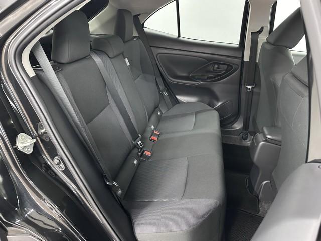 ヤリスクロス Ｇ　ＥＴＣ装備　リヤカメラ　点検記録簿　スマートエントリー　イモビライザー　オートエアコン　アルミホイール　キーレス　パワーウィンドウ　クルコン　ＡＢＳ　ドライブレコーダー　エアバッグ　パワーステアリング（16枚目）