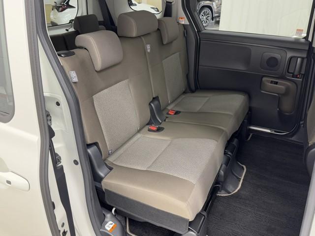 シエンタ ハイブリッドＧ　サポカー　地デジテレビ　ドライブレコーダー　メモリナビ　クルーズコントロール　Ｗ電動ドア　ＬＥＤ　ＶＳＣ　ＥＴＣ　キーフリー　ミュージックプレイヤー接続可　３列シート　アイドリングストップ　ＡＢＳ（15枚目）