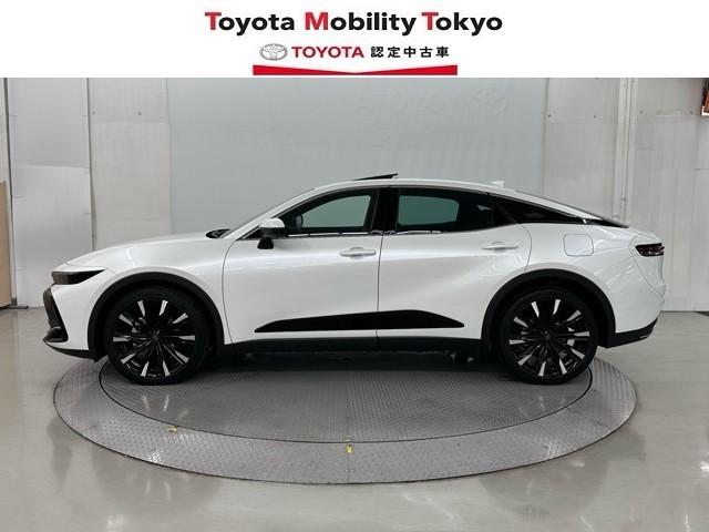 クラウンクロスオーバー RSアドバンスド 衝突回避 サンル-フ オートクルーズコントロール 横滑り防止 フルセグTV パワーシート レザーシート LED アルミホイール AC100V スマートキー ナビ&TV ABS フルオートエアコン(3枚目)