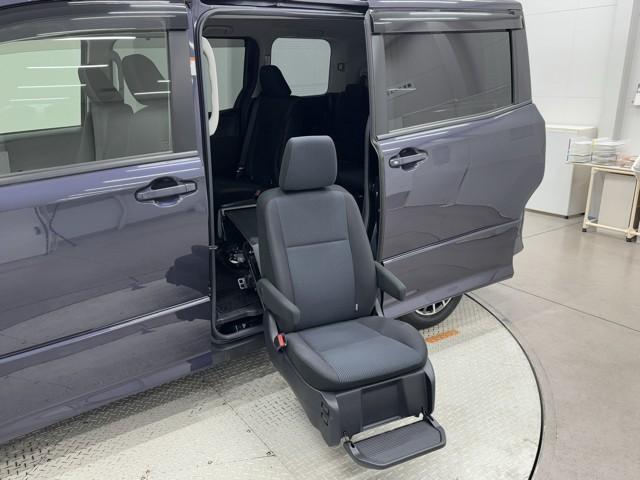 ノア ＷＥＳｉサイドリフトＵＰシートシャ（3枚目）