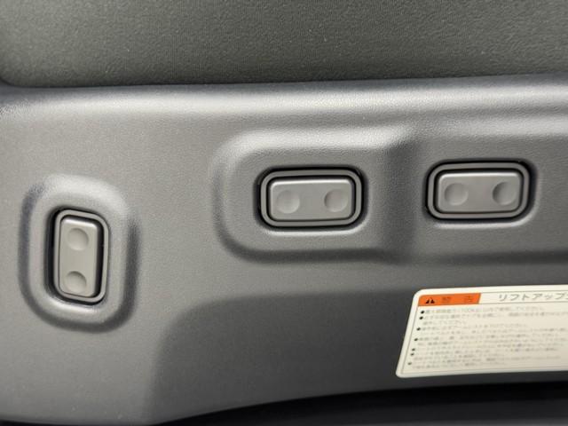 ノア ＷＥＳｉサイドリフトＵＰシートシャ（4枚目）