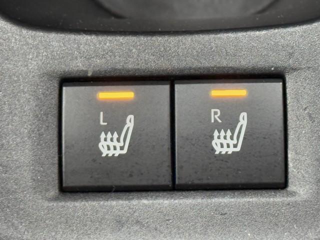 アクア Z LEDヘッドライト スマートキー 100V電源 イモビライザー アルミホイール ドライブレコーダー オートクルーズコントロール 点検記録簿 フルセグTV エアコン ESC ナビ&TV ETC キーレス(15枚目)