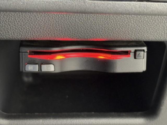 ピクシスメガ L SAIII W電動ドア 軽減ブレーキ スマートキー&プッシュスタート Bカメラ イモビライザー ナビTV ETC アイドリングストップ 運転席助手席エアバック オートエアコン ワンセグTV アルミホイール 記録簿(9枚目)