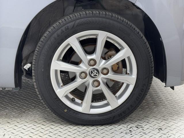 ピクシスメガ L SAIII W電動ドア 軽減ブレーキ スマートキー&プッシュスタート Bカメラ イモビライザー ナビTV ETC アイドリングストップ 運転席助手席エアバック オートエアコン ワンセグTV アルミホイール 記録簿(18枚目)