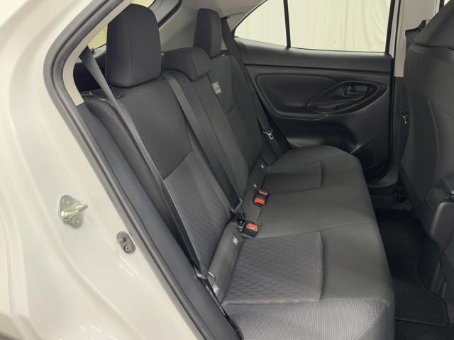 ヤリスクロス Ｇ　ＥＴＣ装備　リヤカメラ　スマートエントリー　イモビライザー　オートエアコン　アルミホイール　キーレス　パワーウィンドウ　クルコン　ＡＢＳ　ドライブレコーダー　エアバッグ　パワーステアリング（15枚目）