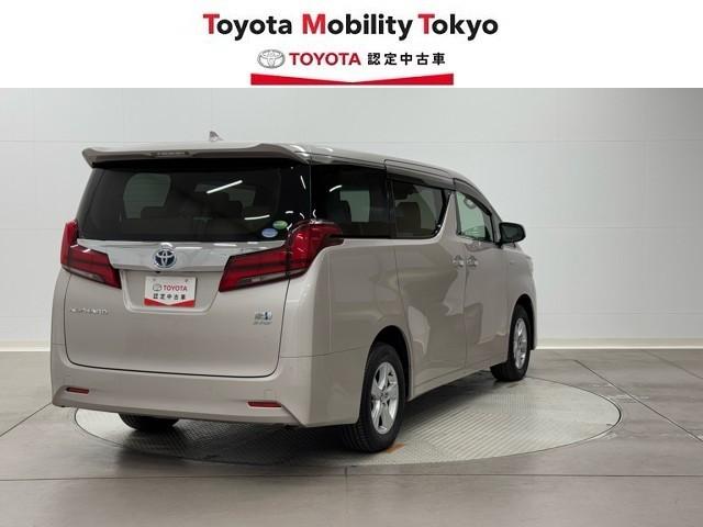 アルファードハイブリッド Ｘ　両電動ドア　ＬＥＤヘッドライト　ドラレコ　横滑り防止　ＥＴＣ車載器　クルコン　リアオートエアコン　ミュージックプレイヤー接続可　メモリーナビ　キーレス　ナビ＆ＴＶ　４ＷＤ　ＤＶＤ再生　３列シート　ＰＳ（2枚目）