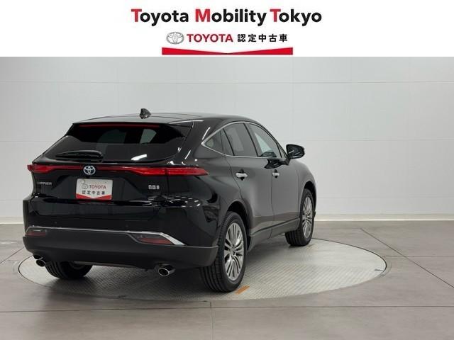 ハリアーハイブリッド Ｚ　レザーパッケージ　パノラマサンルーフ　地デジ　横滑防止　盗難防止システム　Ｂモニター　革　ＬＥＤライト　パワーウィンドウ　クルコン　スマートキ－　助手席エアバック　パワーシート　エアバッグ　点検記録簿　オートエアコン（2枚目）