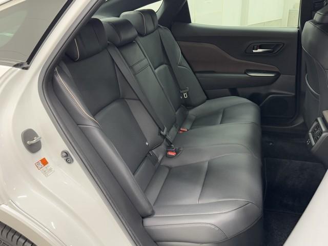 クラウンクロスオーバー Gアドバンスド・レザーパッケージ TSS レザー フルセグTV パワーシート LEDヘッドライト クルーズコントロール Bカメラ ドライブレコーダ オートエアコン アルミホイル ワンオーナー ETC付 横滑り防止装置 4WD TV(16枚目)